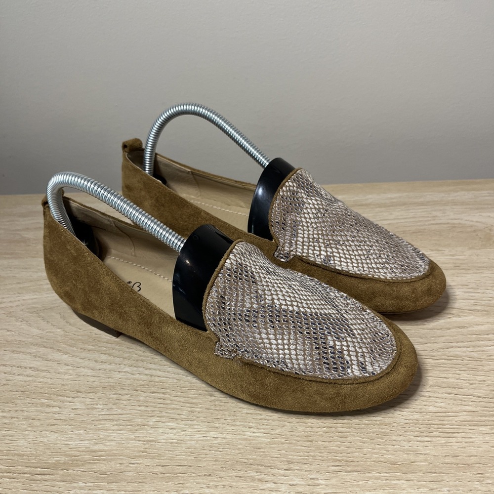 Baretraps Elliana Womens Size 8 Shoes Whiskey Faux Suede Snake Print Loafers